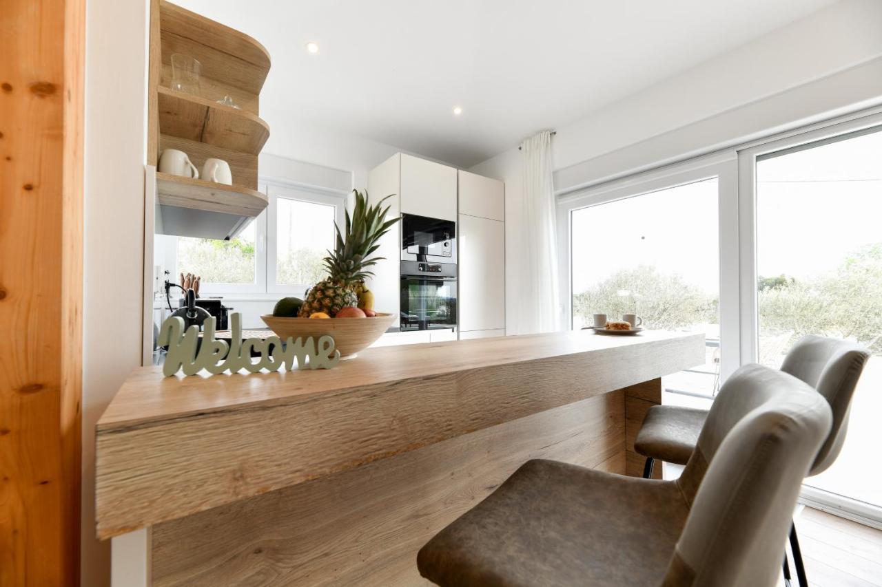 Wonderful Holiday House Bruno With Heated Pool Zara Esterno foto