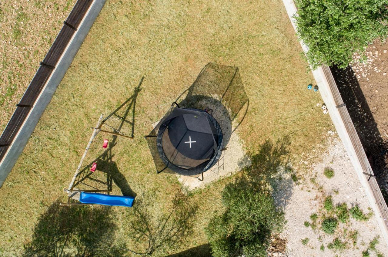Wonderful Holiday House Bruno With Heated Pool Zara Esterno foto